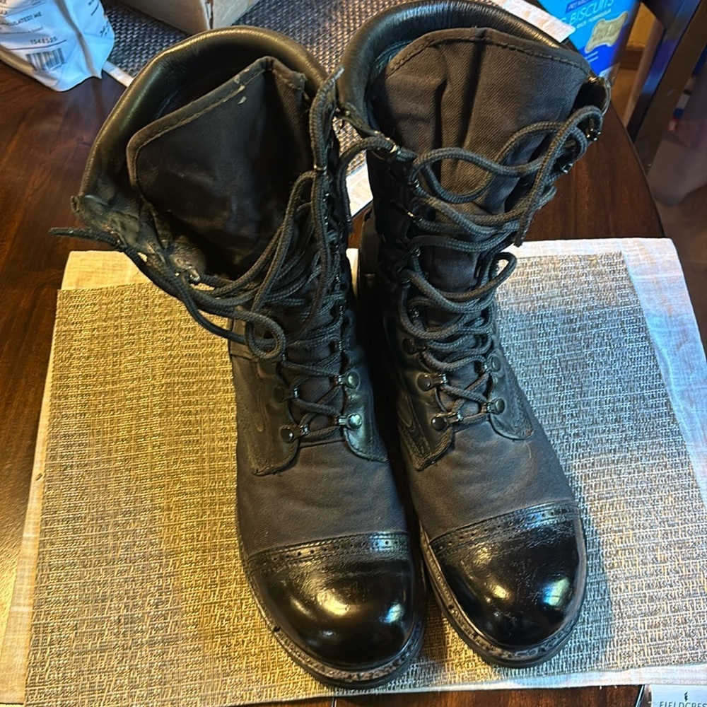 Men’s Size 12 Corcoran Leather Boots - Picture 2 of 6